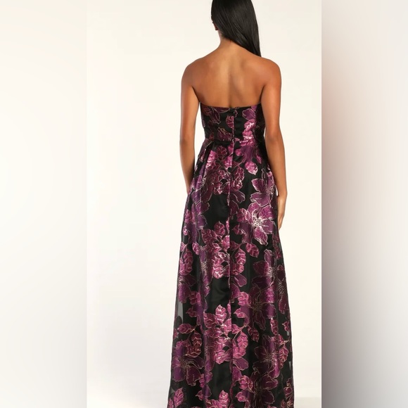 Formal Dress - Picture 2 of 3